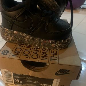Nike size 3c shoe